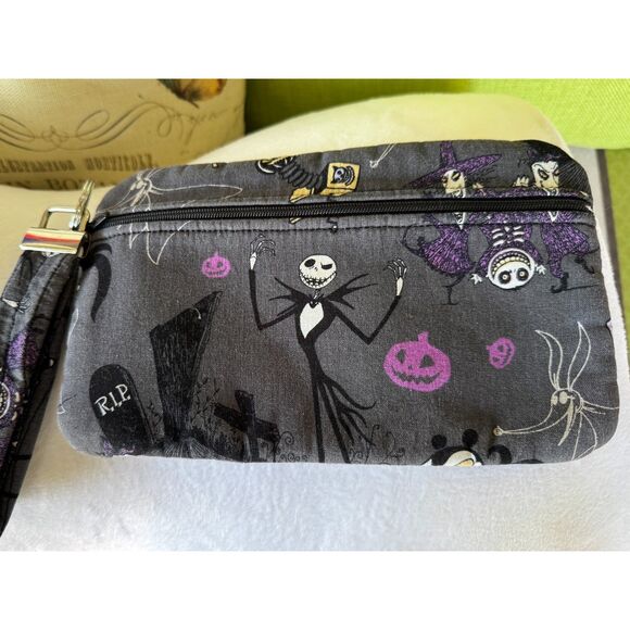 The Night Before Halloween Fabric Clutch Wristlet Disneyland - Picture 1 of 6